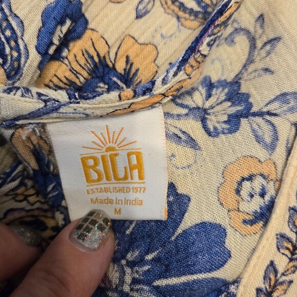 Bila - Medium dress- EUC - Picture 2 of 4